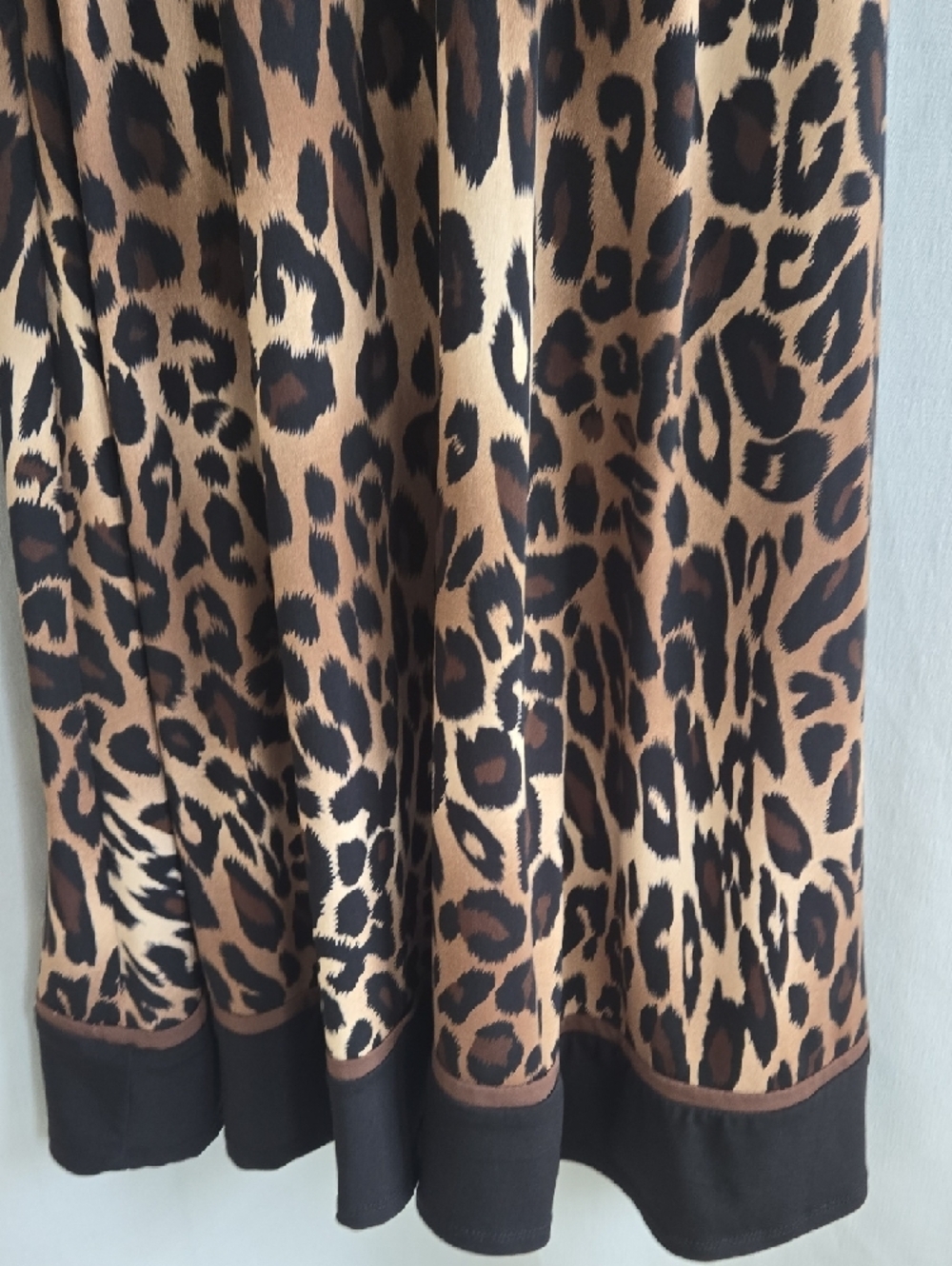 Studio One Leopard Print Midi Dress - Brown & Black In EUC - Picture 8 of 10